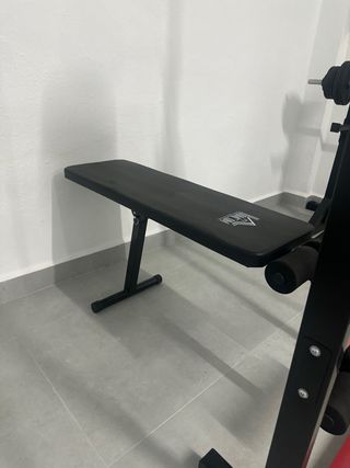 Máquina multiestación Dominadas