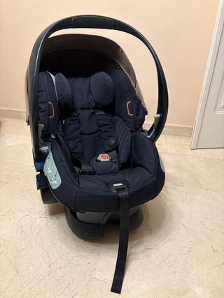 Silla Stokke Xplory + Capazo + Grupo 0