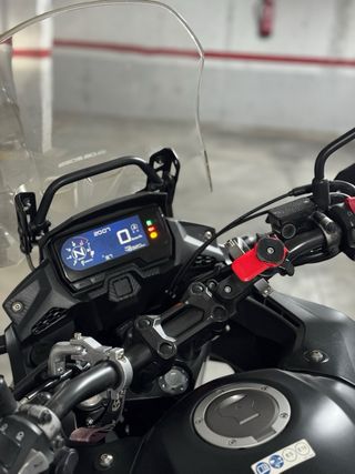 Honda CB500X Adventure Negra