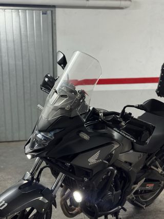 Honda CB500X Adventure Negra