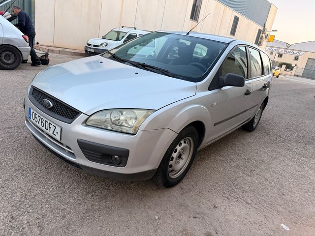 Ford Focus 1.6tdci 110cv