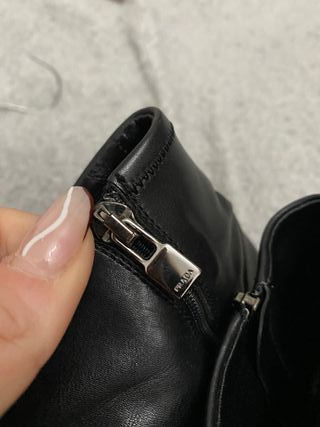 Prada 36 Stivaletti con tacco pelle Donna