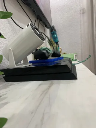 Consola Sony PS4 Negra