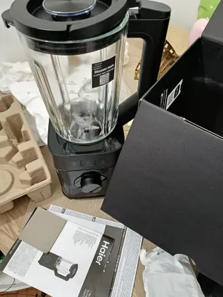 Batidora Haier cristal 1.7L Nueva.