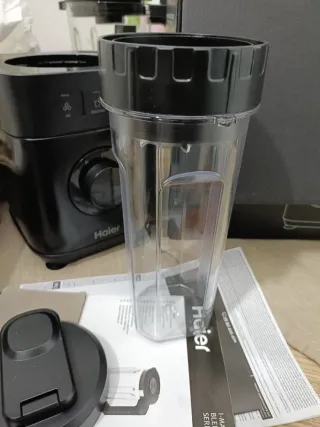 Batidora Haier cristal 1.7L Nueva.