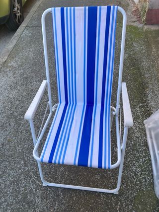 Se vende conjunto de cinco sillas y mesa