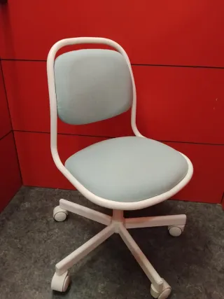 Silla de escritorio infantil IKEA