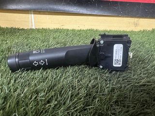 SERVO-TAPA-DEPOSITO-PILOTO OPEL INSIGNIA 2014