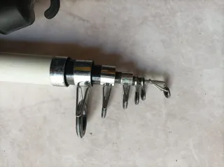 Caña de pescar y carrete