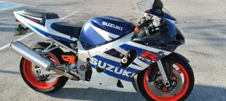 Suzuki GSXR 600 - Revisiones y Pocos Kms