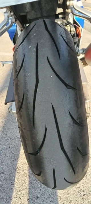 Suzuki GSXR 600 - Revisiones y Pocos Kms