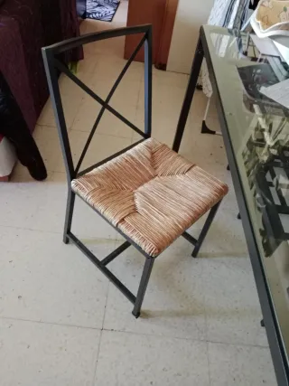 Mesa alta forja y 4 sillas