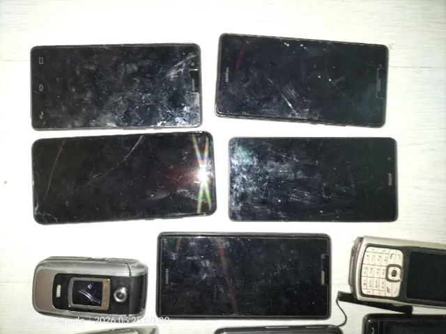 Lote teléfonos varias marcas