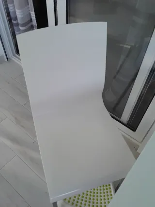 Mesa de comedor cristal y metal