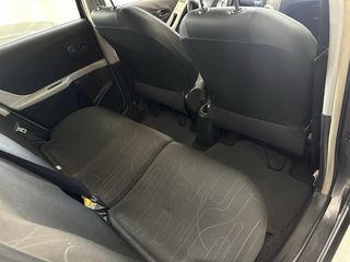 Toyota Yaris 2011 1.0 VVT-i 70cv gasolina 5p