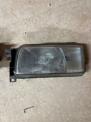 Faros Delanteros Terrano 2