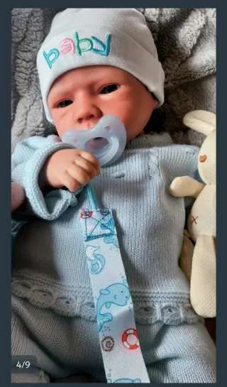 Reborn Bebe niño o niña silicona platino