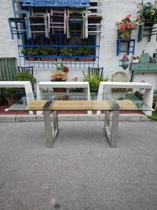 Mesa diseño  cristal, madera y metal