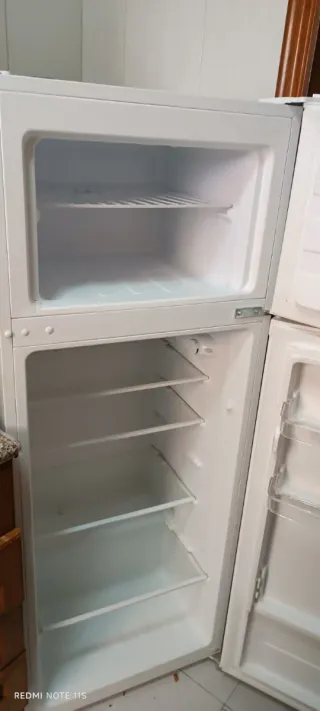 Frigorífico mediano blanco