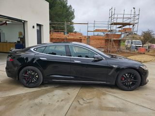 Tesla Model S 2014 85Kwh