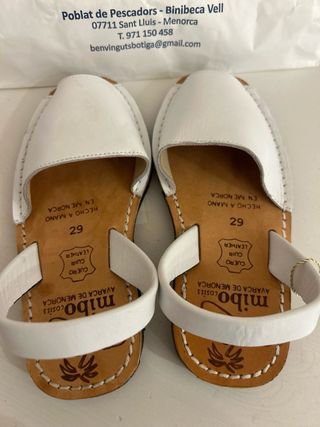 Menorquinas piel blancas talla 29