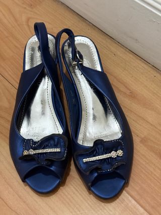 Zapatos de tacón azul para mujer