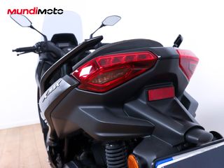YAMAHA X-MAX 125 TECH MAX