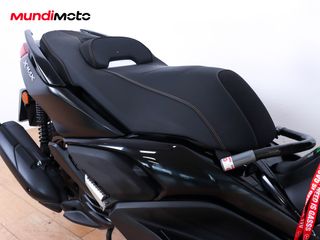 YAMAHA X-MAX 125 TECH MAX