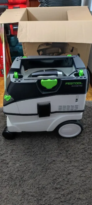 Nivel y escuadra de obra Stabila