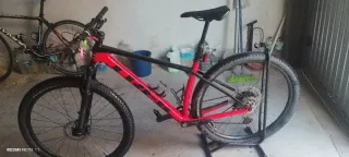 Bicicleta Trek super caliber 9.5