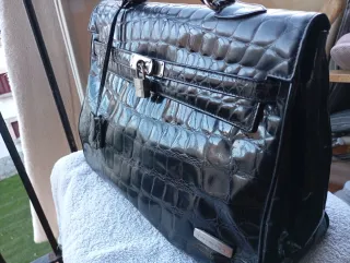 Borsa Balenciaga in coccodrillo nero