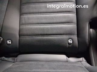 Mitsubishi Outlander PHEV Kaiteki 4WD