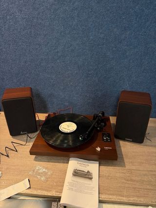 Tocadiscos Lenco LS-600WA Negro Marrón