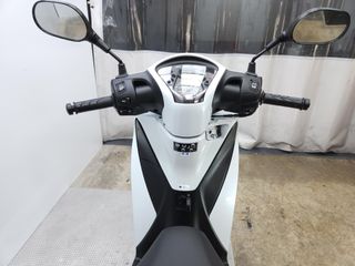 HONDA SCOOPY SH 125I 2016 14203 kms.
