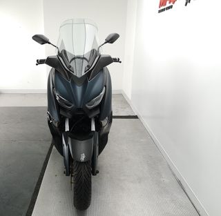 YAMAHA X-MAX 300 TECH MAX 2023 7313 kms.