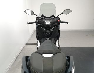 YAMAHA X-MAX 300 TECH MAX 2023 7313 kms.