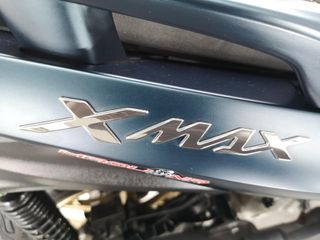YAMAHA X-MAX 300 TECH MAX 2023 7313 kms.