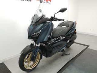 YAMAHA X-MAX 300 TECH MAX 2023 7313 kms.