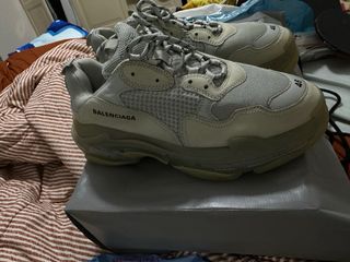 Balenciaga Triple S Talla 46 Beige/Gris