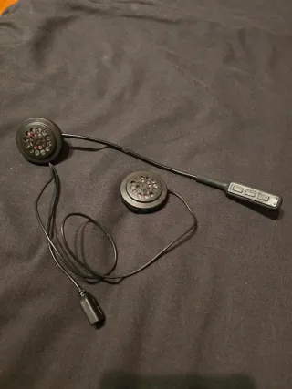 Auriculares universal para Cascos