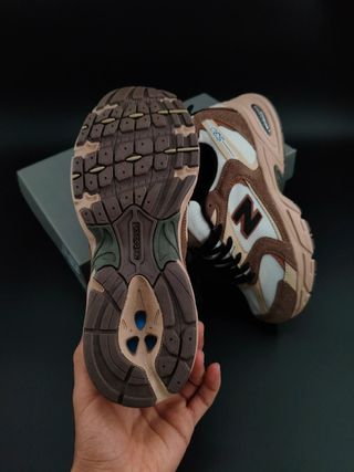 New Balance 530 Marrón Tostado Talla 38.5