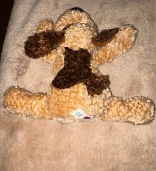 Peluche perro marrón y beige