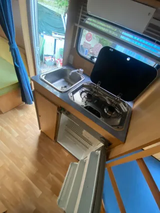 Caravana sun roller 2005.750kg no necesita pasar