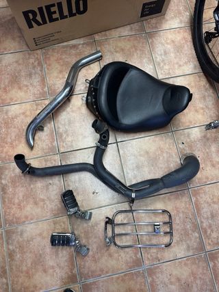 Harley-Davidson Road King Roja/Plata