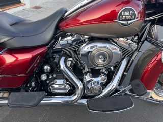 Harley-Davidson Road King Roja/Plata