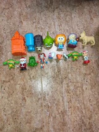 Lote Juguetes Varios: Coche, Tortuga, Santa