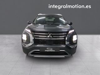 Mitsubishi Outlander PHEV Kaiteki 4WD