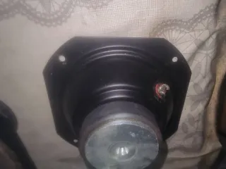 Altavoces medios cerrados 8oh 25w