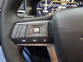 Mitsubishi Outlander PHEV Kaiteki 4WD