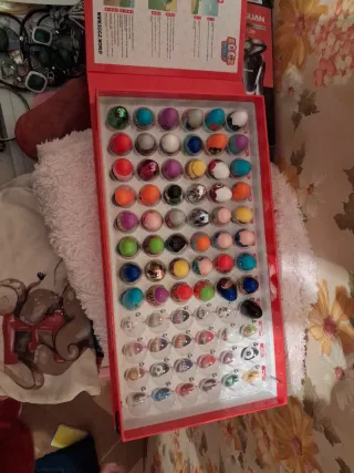 Eggz World Collector Box Serie 1